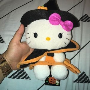 Hello Kitty Halloween Edition